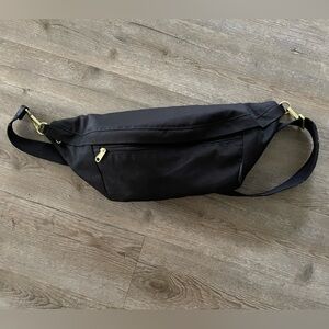 Belt bag